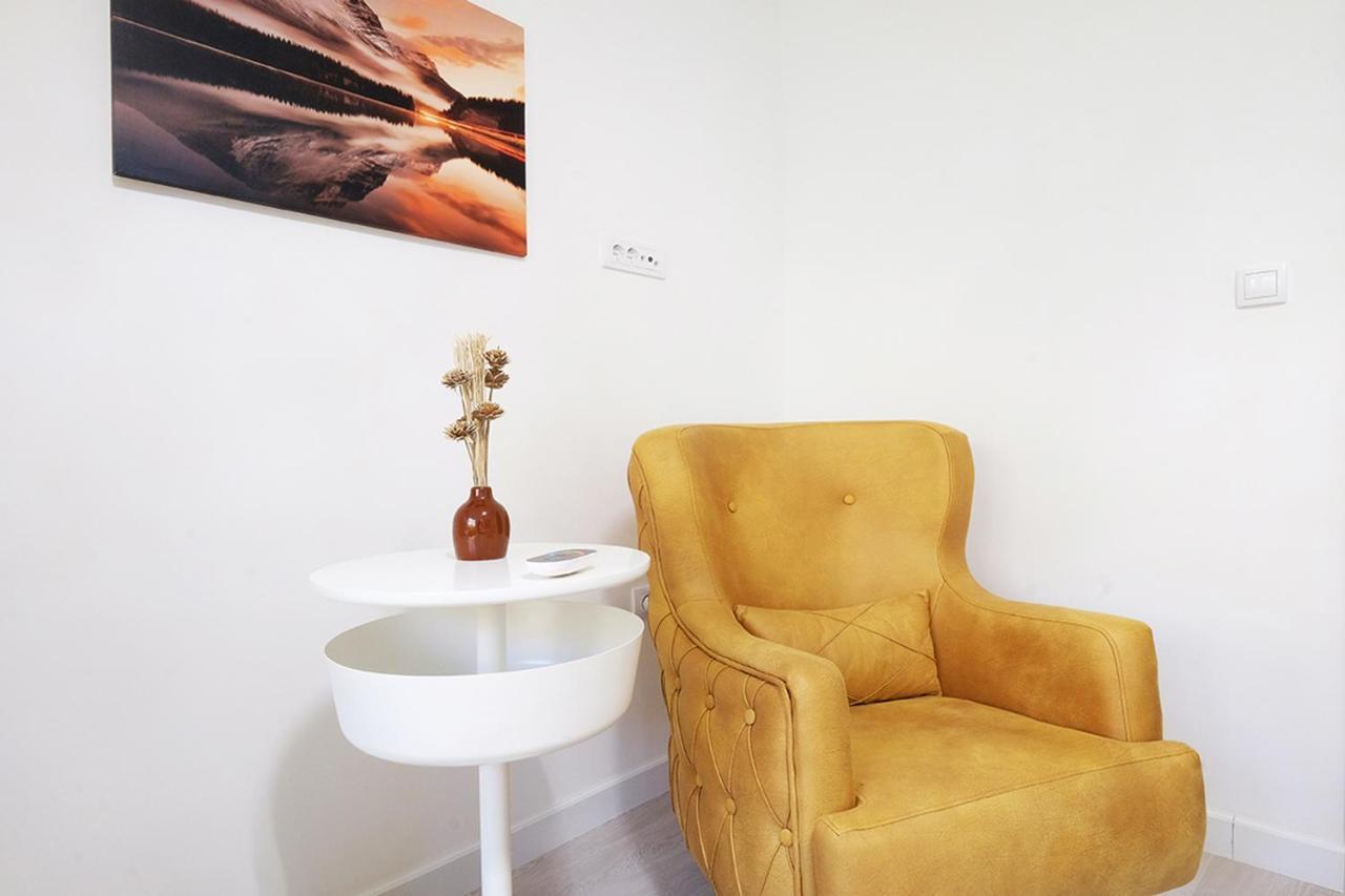 Apartment Paradise Sunshine Belgrado Exterior foto